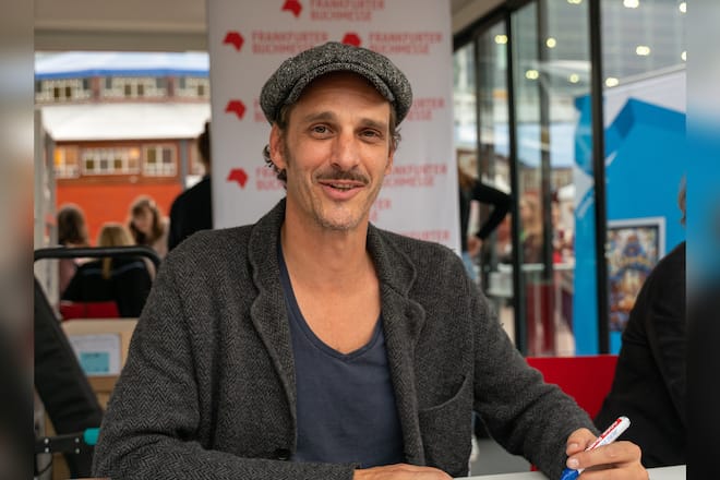 Max von Thun stammt aus einer Schauspielerfamilie.