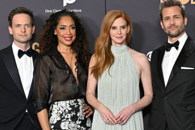 Die «Suits»-Stars wiedervereint (v.l.n.r.): Patrick J. Adams, Gina Torres, Sarah Rafferty und Gabriel Macht.