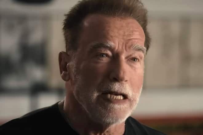 Arnold Schwarzenegger verbrachte rund drei Stunden beim Zoll am Münchner Flughafen.