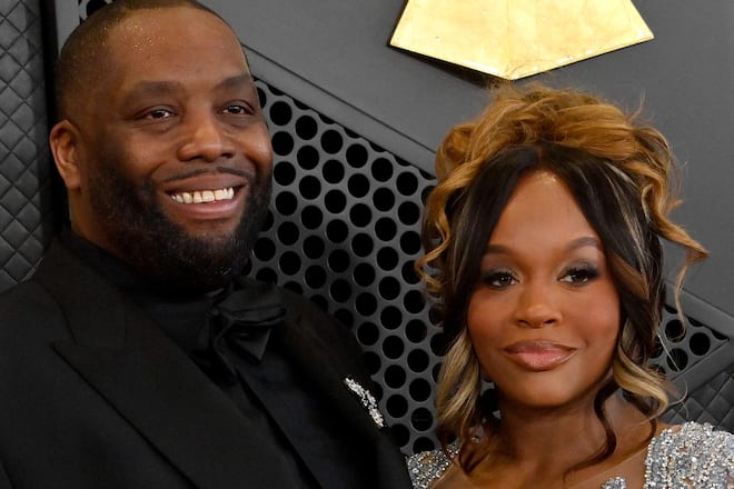 Da war von der Verhaftung noch nichts zu erahnen: Killer Mike und Shana Render auf dem roten Teppich bei den 66. Grammy Awards.