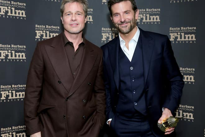 Sie sind nicht nur Kollegen, sondern auch Freunde: Brad Pitt (l.) und Bradley Cooper.