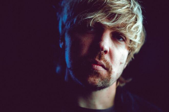 Philipp Poisel veröffentlicht sein neues Album «Neon Acoustic Orchestra».