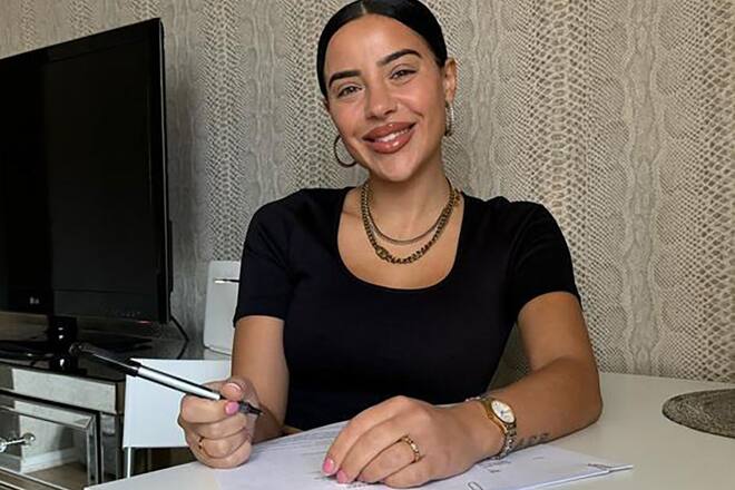 Leyla Lahouar hat für ein neues Projekt bei RTL unterschrieben.