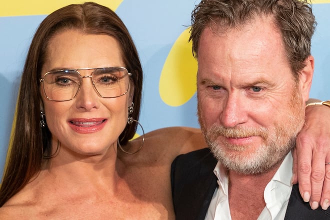 Brooke Shields und Chris Henchy sind seit 2001 verheiratet und haben zwei Töchter.