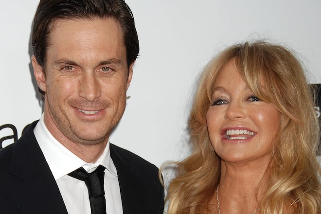 Oliver Hudson ist das älteste Kind von Goldie Hawn, die noch einen weiteren Sohn und eine Tochter hat.