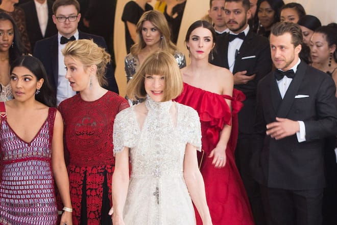 Wer sich mit Anna Wintour nicht anlegen möchte, hat bei der Met Gala so einige Regeln einzuhalten.