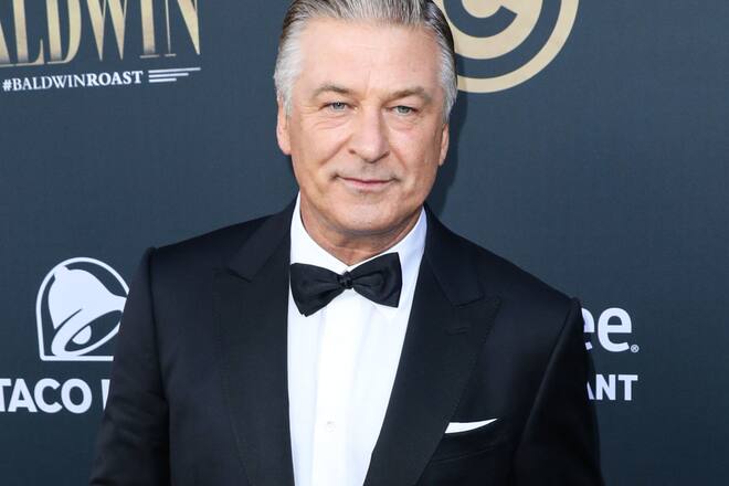 Die «Rust»-Waffenmeisterin wurde bereits verurteilt, nun soll Alec Baldwin in New Mexico der Prozess gemacht werden.