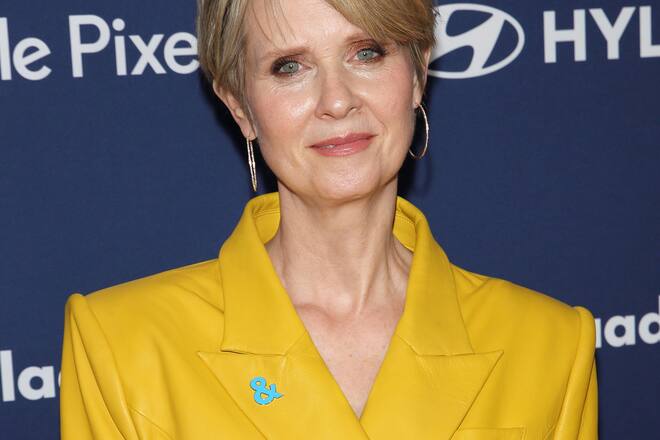 «Frauen reden nicht so über Sex»: Die aus «Sex and the City» und «And Just Like That...» bekannte Darstellerin Cynthia Nixon hat sich an frühe Kritik an der HBO-Serie zurückerinnert.