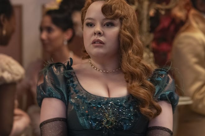 «Bridgerton»-Star Nicola Coughlan ist stolz auf ihre «perfekten Brüste».