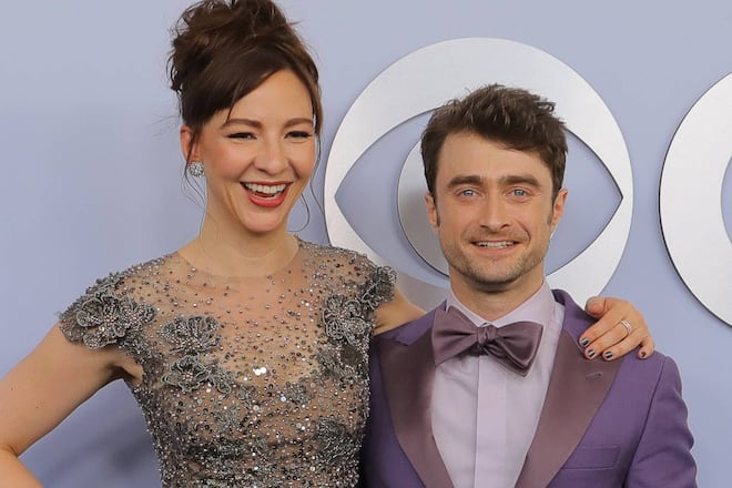 Seltener Auftritt: Erin Darke und Daniel Radcliffe strahlen am 16. Juni für die Fotografen im Lincoln Center in New York City.