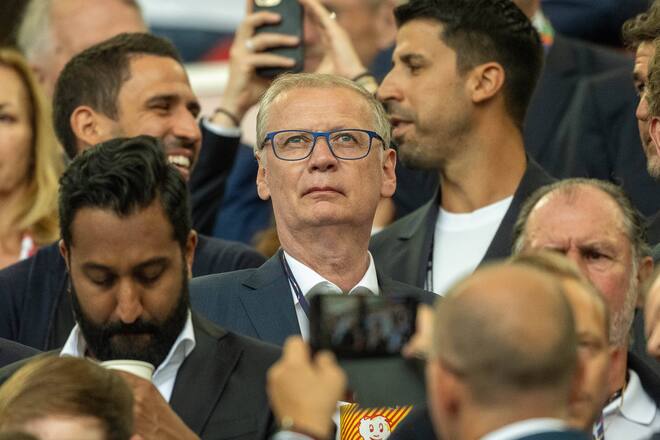 Günther Jauch mit Popcorn beim EM-Spiel der deutschen Fussballnationalmannschaft am Mittwoch in Stuttgart.