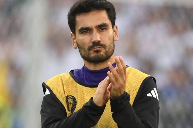 Die Enttäuschung ist ihm ins Gesicht geschrieben: Ilkay Gündogan im Stuttgarter Stadion nach dem spannenden Viertelfinale gegen Spanien.