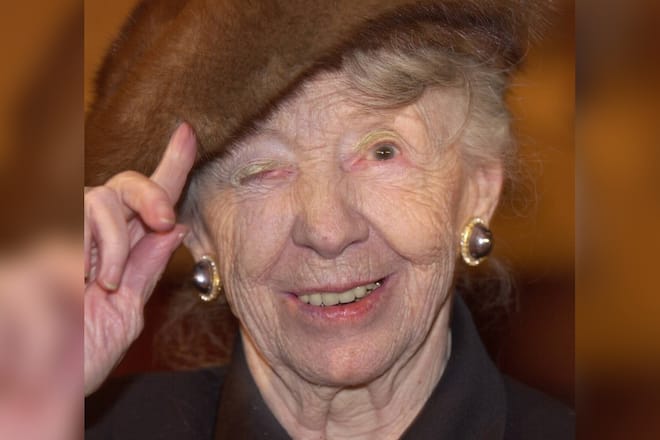 Inge Meysel starb am 10. Juli 2004. Sie wurde 94 Jahre alt.