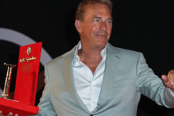 Hatte in den letzten Monaten wenig zu lachen: US-Filmstar Kevin Costner bei der Verleihung des italienischen Filmpreises Colonna D'Oro.