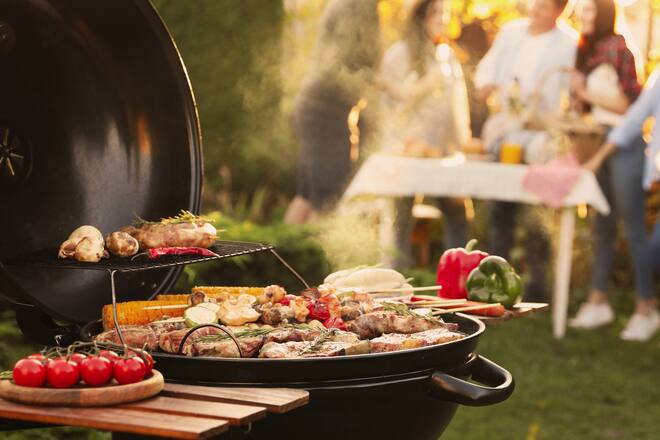 Beim Grillen fällt oft viel Müll an - das muss nicht sein.