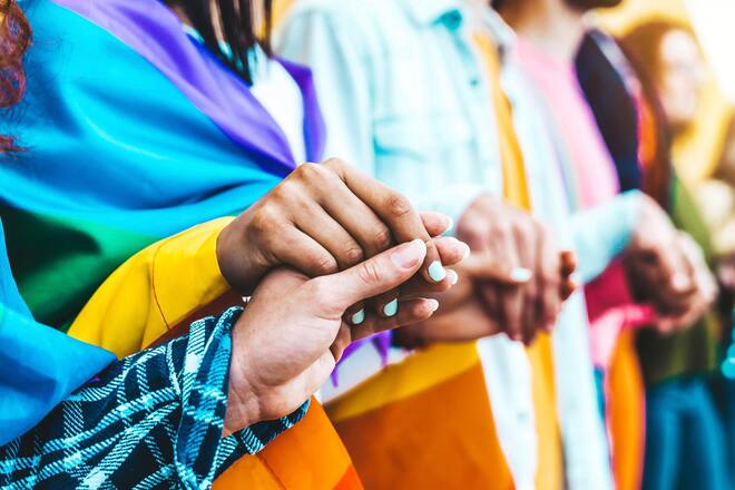 In Deutschland kann jeder Mensch seine sexuelle und geschlechtliche Identität per Gesetz frei leben.