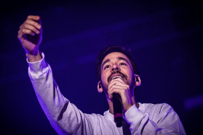 Mike Shinoda auf seiner Solotour bei einem Konzert in Oberhausen im März 2019.
