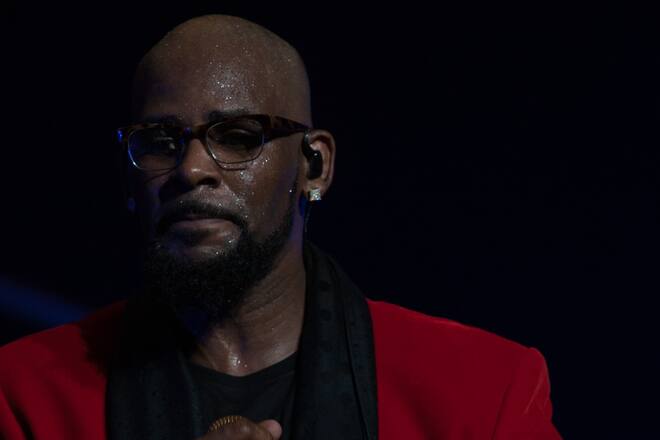 R. Kelly sitzt wegen sexuellem Missbrauch 31 Jahre in Haft.