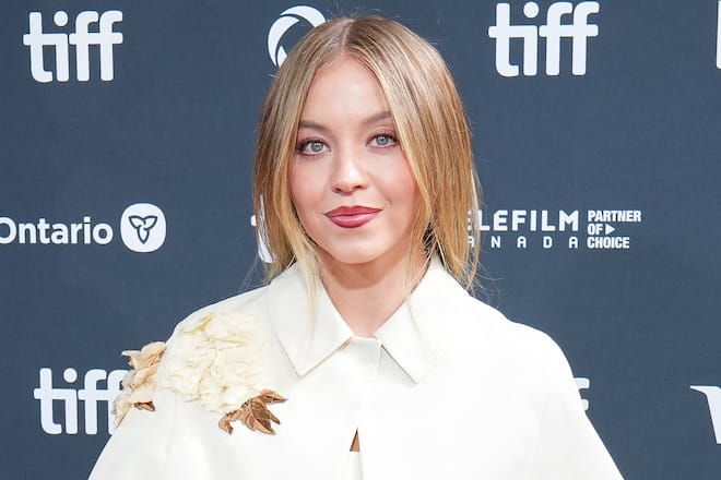 Ihre blonden Haare gab Sydney Sweeney für das Biopic auf.