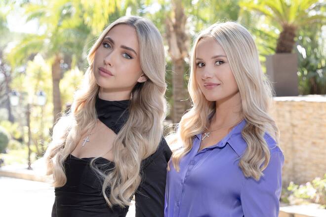 Shania und Davina Geiss (r.) wollen unternehmerisch in die Fussstapfen ihrer Eltern treten.