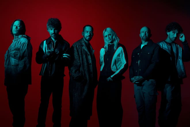 Linkin Park im Jahr 2024 mit Sängerin Emily Armstrong.