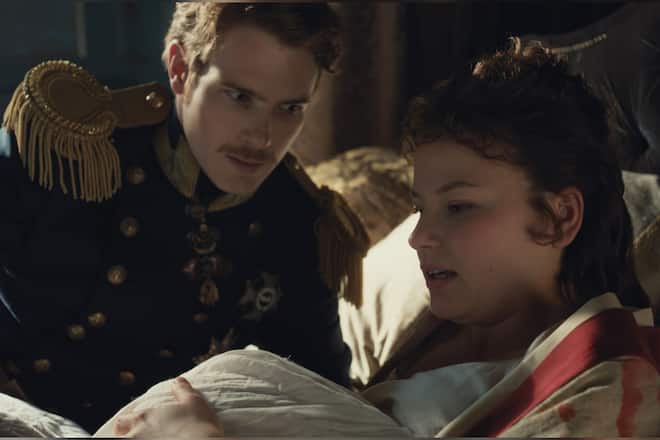 Elisabeth (Devrim Lingnau) und Franz (Philip Froissant) in der zweiten Staffel «Die Kaiserin».