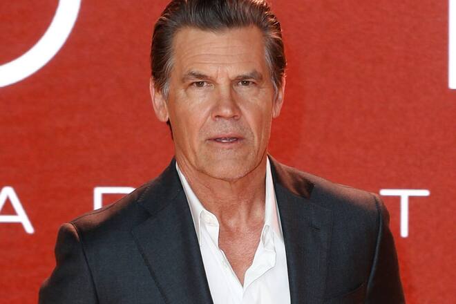 Josh Brolin scheint seit Jahren ein Problem mit James Cameron zu haben - oder ist es andersrum?