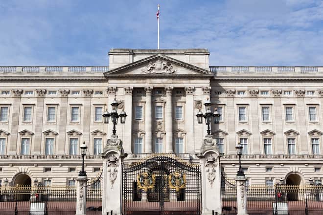Im Buckingham-Palast finden seit 2017 Renovierungsarbeiten statt.