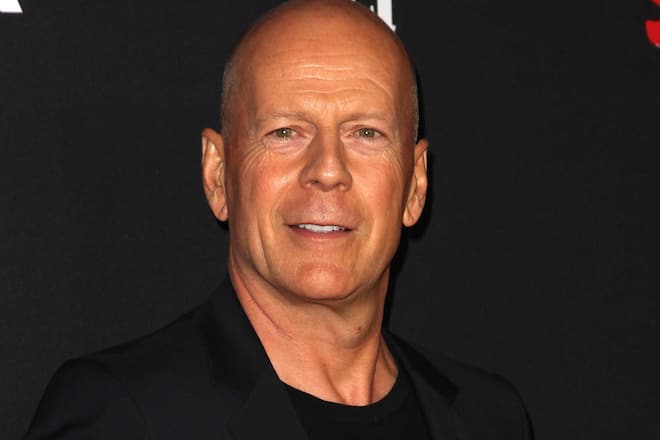 Bruce Willis beendete seine erfolgreiche Schauspielkarriere 2022.
