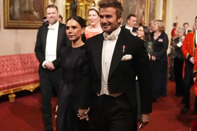 Victoria und David Beckham Hand in Hand beim Staatsbankett im Buckingham-Palast.