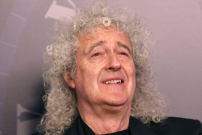 Als Gitarrist der Band Queen feiert Brian May seit Jahrzehnten weltweite Erfolge.