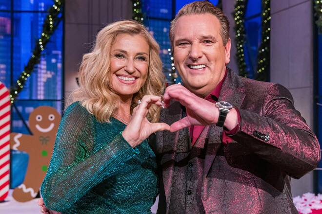 In Weihnachtslaune: Dagmar Wöhrl und Ralf Dümmel.