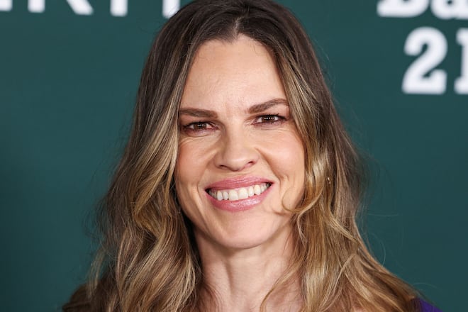 Im April 2023 verkündete Hilary Swank die Geburt ihrer Zwillinge.