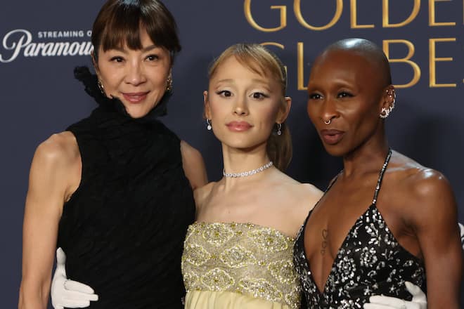 Die Musical-Verflimung «Wicked» (v.l.n.r. Michelle Yeoh, Ariana Grande und Cynthia Erivo) räumte bei den Globes ab und heimste auch jetzt fünf Nominierungen ein.