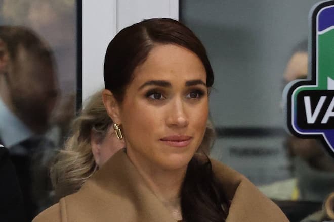 Herzogin Meghan will sich erstmal auf die Bedürfnisse der von den Bränden betroffenen Menschen kümmern.