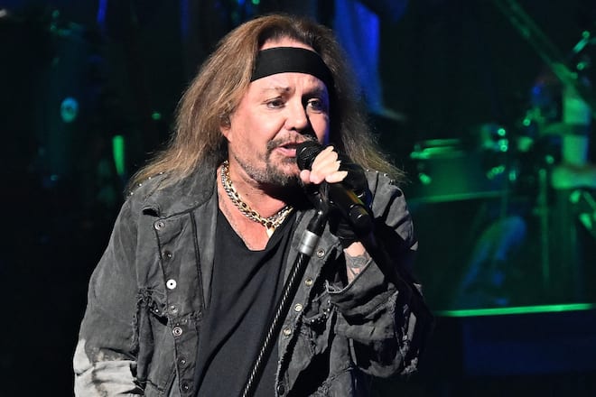 Mötley-Crüe-Star Vince Neil bei einem Auftritt.