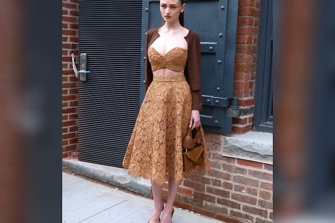 Leni Klum in ihrem Spitzen-Look.