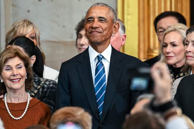Barack Obama entschuldigte sich bereits für sein Photobombing.