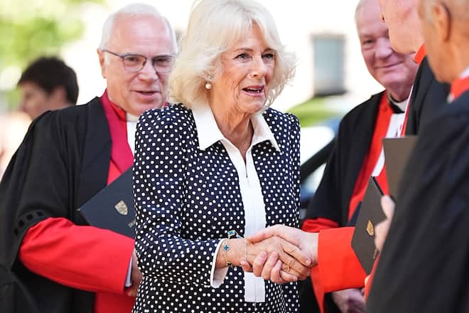 Königin Camilla hat am Mittwoch die Westminster Abbey besucht.