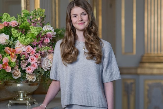 Kronprinzessin Victorias Tochter Estelle wird Taufpatin für ihre kleine Cousine.