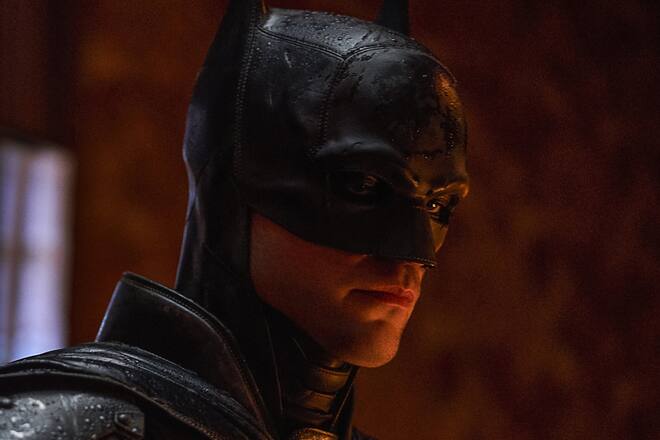 Auch im zweiten Teil von «The Batman» wird wieder Robert Pattinson in den Fledermaus-Anzug schlüpfen.