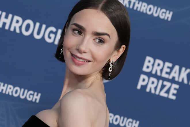 «Emily in Paris»-Star Lily Collins trägt natürlich einen French Bob.