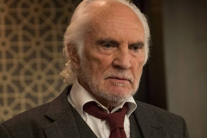 Terence Stamp 2020 in einem seiner letzten Filmprojekte, «Murder Mystery».