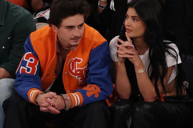 Kylie Jenner und Timothée Chalamet bei einem Basketballspiel Ende Mai 2025.
