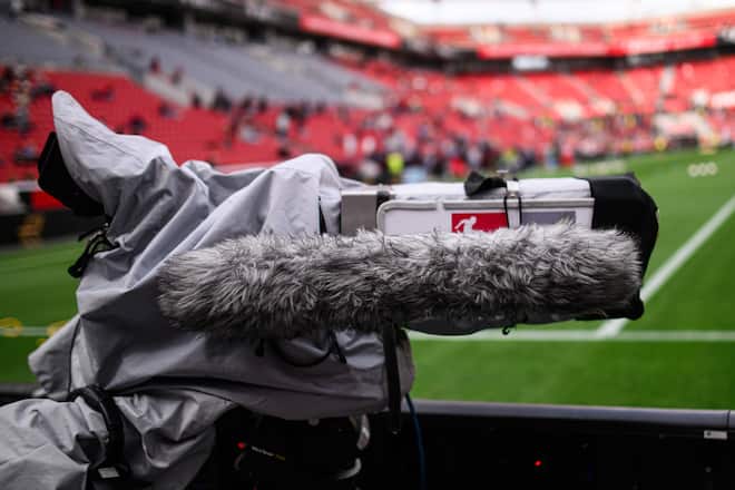 In dieser Saison läuft die Bundesliga-Konferenz bei DAZN, Sky setzt stattdessen auf sein neues Multiview-Angebot.
