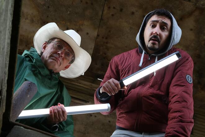 Wigald Boning und Eko Fresh reisen an geschichtsträchtige Orte in Deutschland.