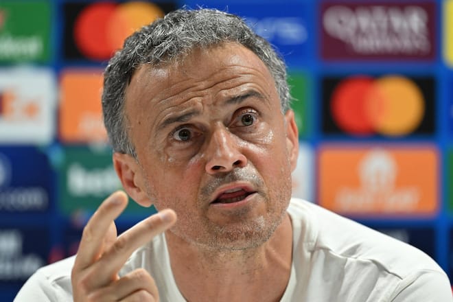 Luis Enrique befindet sich nach einem Sturz mit dem Fahrrad im Krankenhaus.