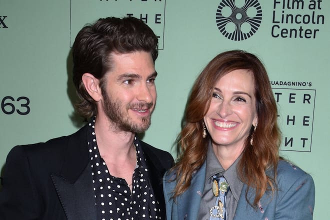 Andrew Garfield und Julia Roberts liefen Arm in Arm und auch Händchen haltend über den roten Teppich.