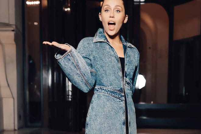 Für Miley Cyrus ist ihr «Avatar»-Song «musikalische Medizin».