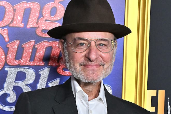 «Succession»-Star Fisher Stevens wohnt jetzt in London.